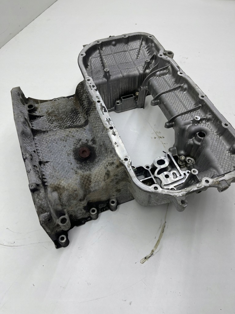 Audi a7 a6 c7 3.0 tdi cdu верхній піддон оливи масляна cała справна оригінал! Оригінал