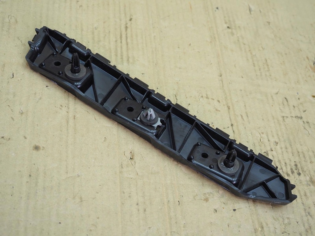 фото №9, Ford kuga iii mk3 2021 напрямна бампера задня лівий