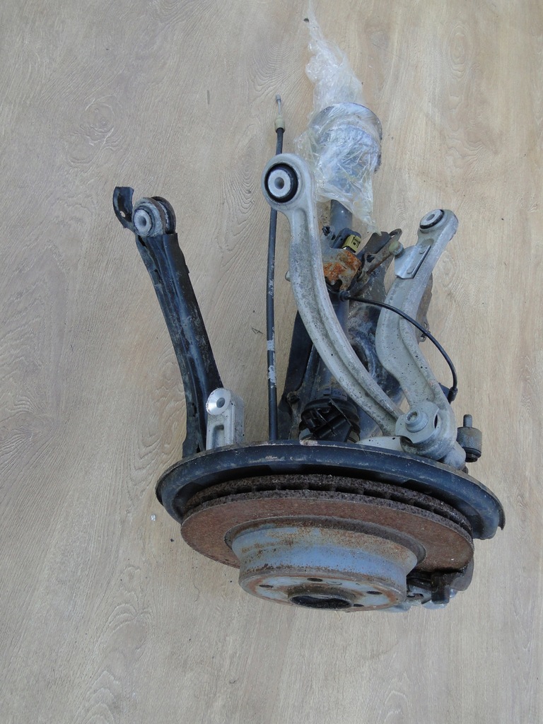 фото №5, Mercedes w218 w212 поворотний кулак задня ліва