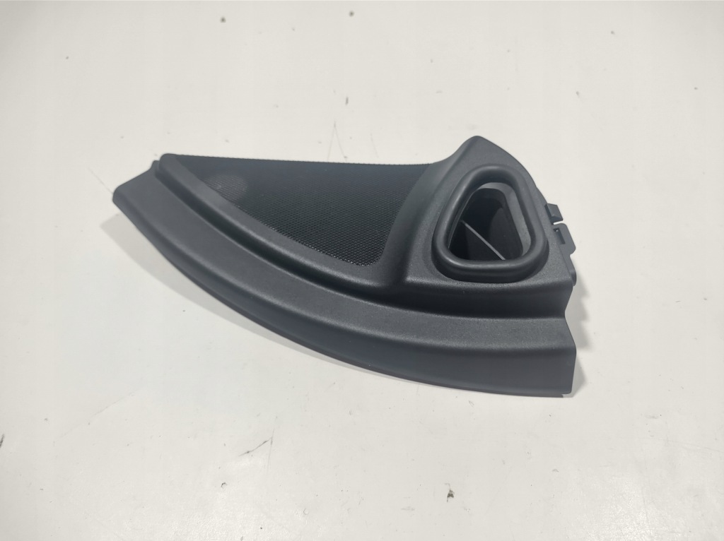 Купить Mercedes ml w164 - защита динамик правый перед 1647201670