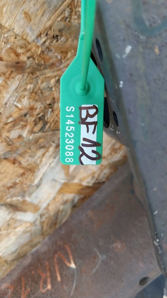 фото №7, Oś балка подвеска задняя dv615k952ck06f ford grand tourneo connect mk2 long