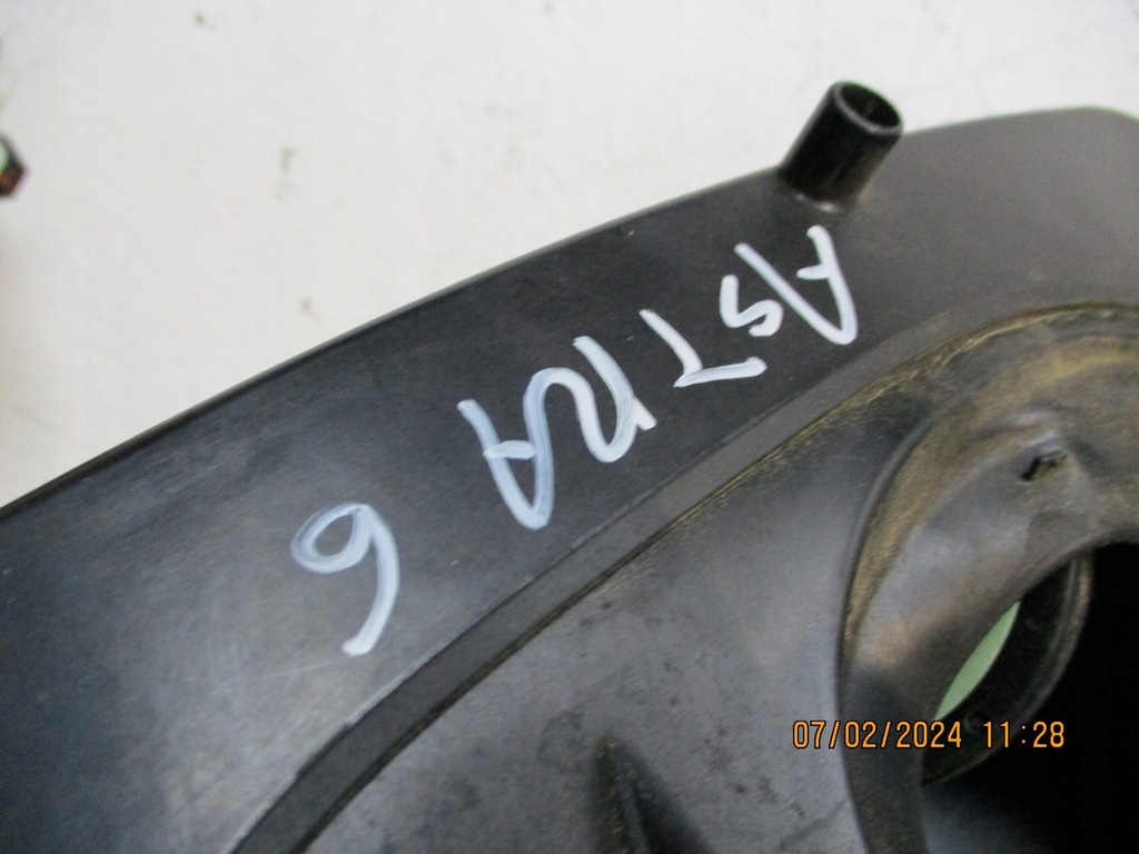 фото №5, Крышка заливной топлива opel astra l vi 9839723080