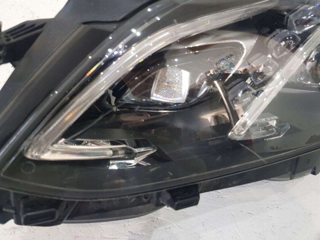 Фара перед передня mercedes e-klasa a2128202339 Ціна