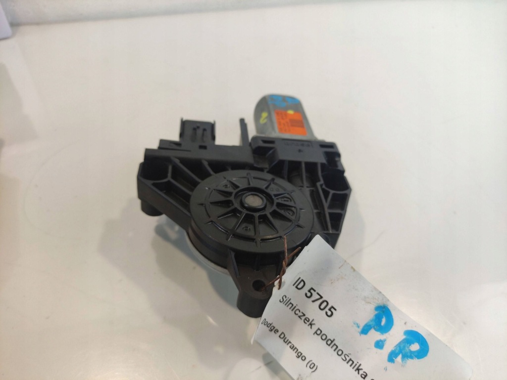 Dodge durango 11- моторчик стекло правый перед 931400104 в Украине