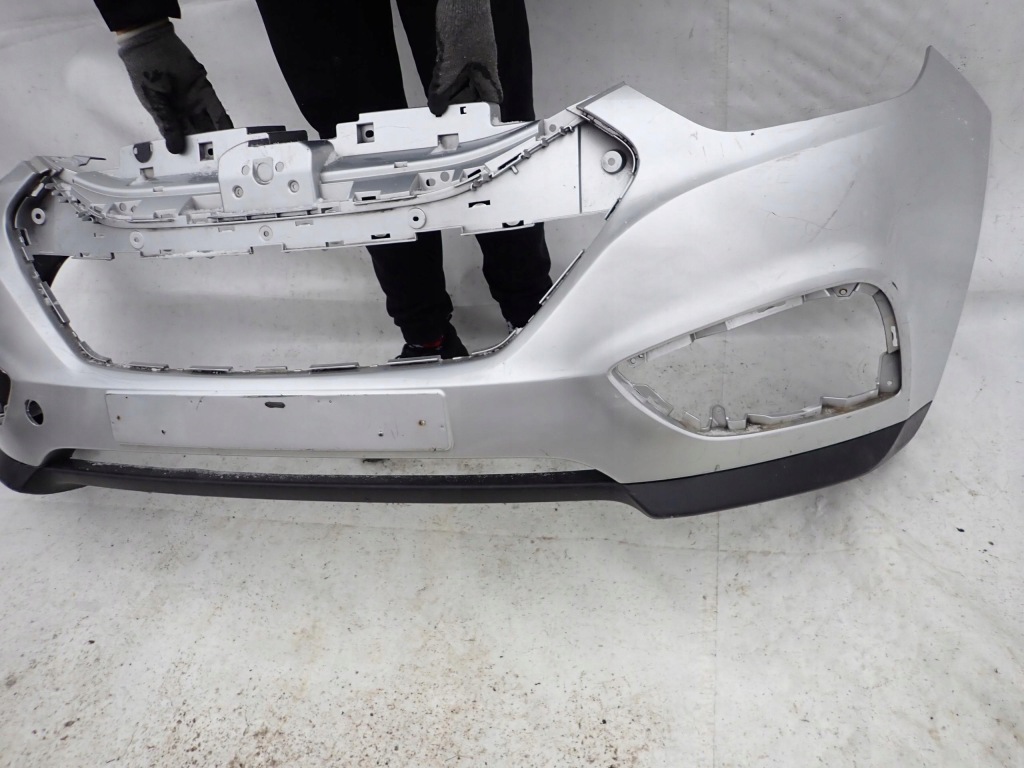 Hyundai ix35 09-15 бампер перед передний Оригинал