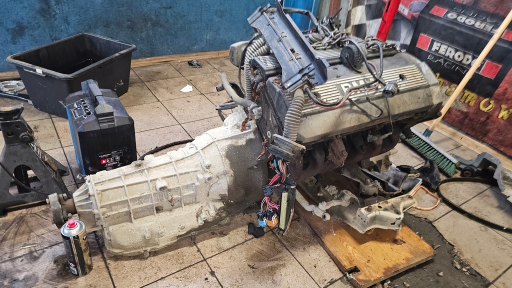 фото №7, Двигун m50b20 коробка передач автоматична коробка передач bmw e34 sedan