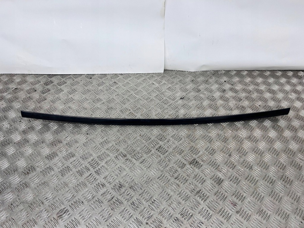 Купити Молдинг скло задній права сторона tesla model x 103225050b