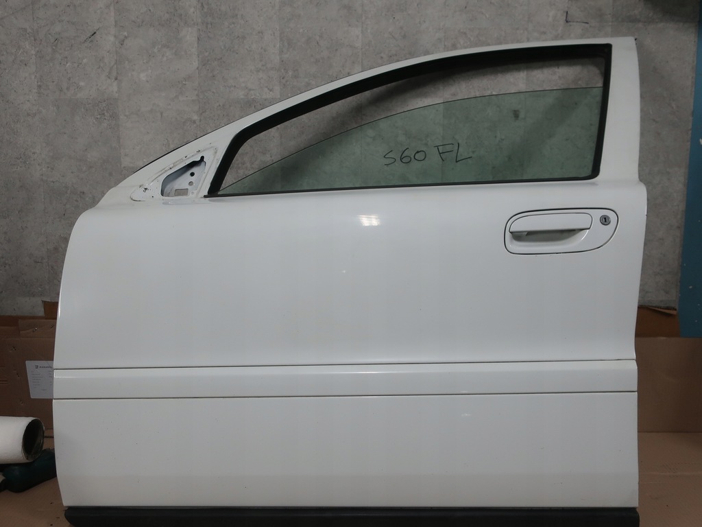 фото №1, Volvo s60 i fl lift дверь левая перед 614-46 04-08r