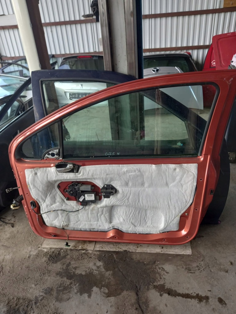 фото №8, Двері правий перед peugeot 307 02r. keac 3d