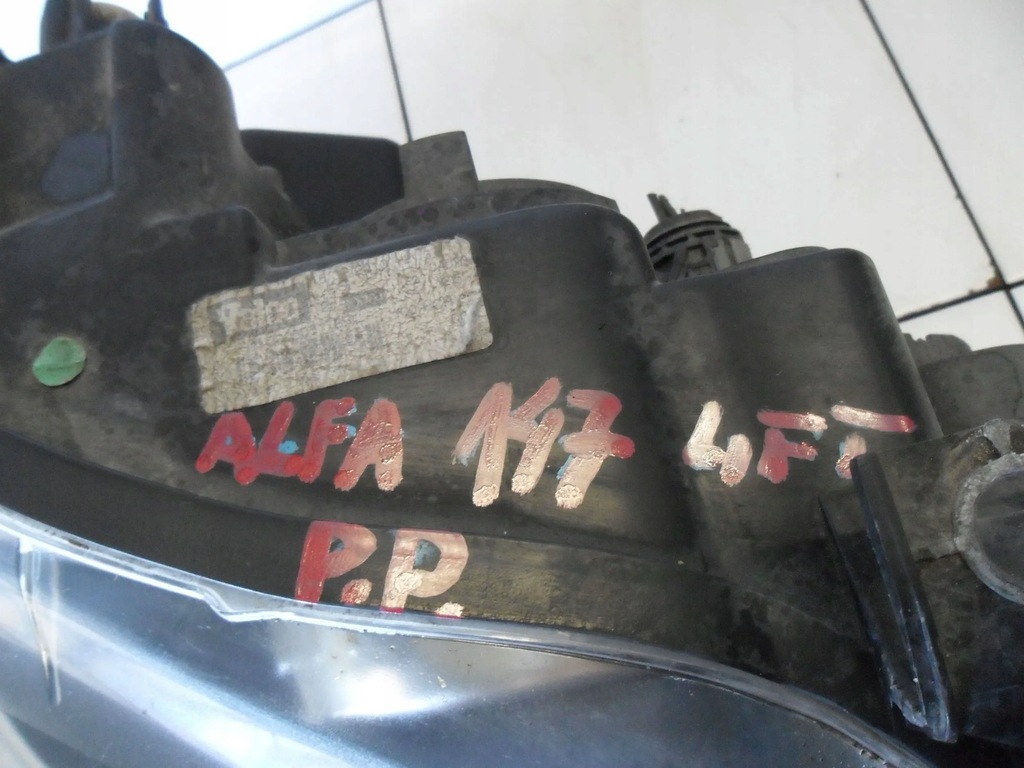 фото №3, Alfa romeo 147 2009 lift лампа фара правый перед передний