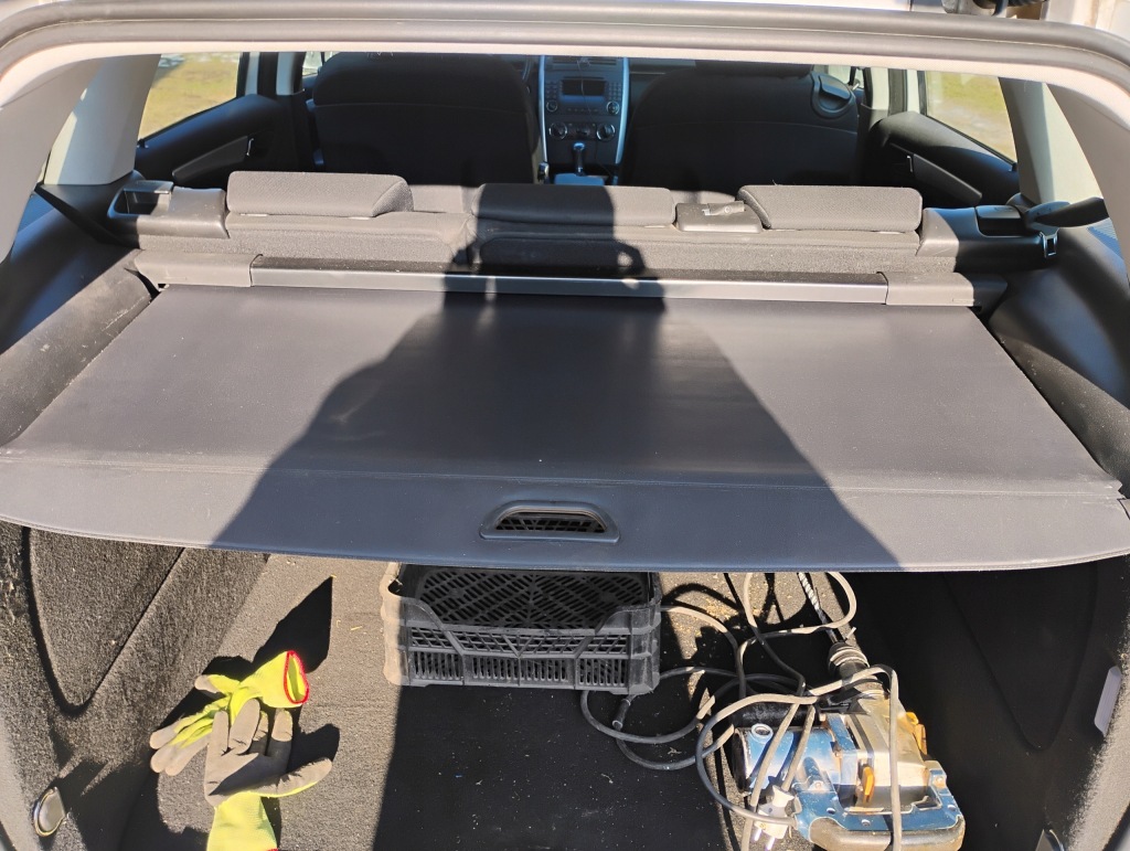 фото №1, Mercedes bklasa w245 шторка багажника состояние bardzo хороший