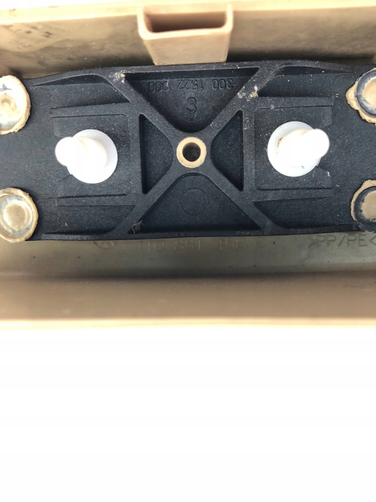 фото №6, Vw touran i защита заглушка сиденье 1t0881458c