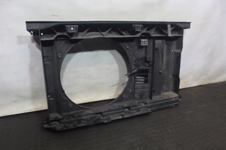 фото №3, Pas передний citroen c4 i 1.6