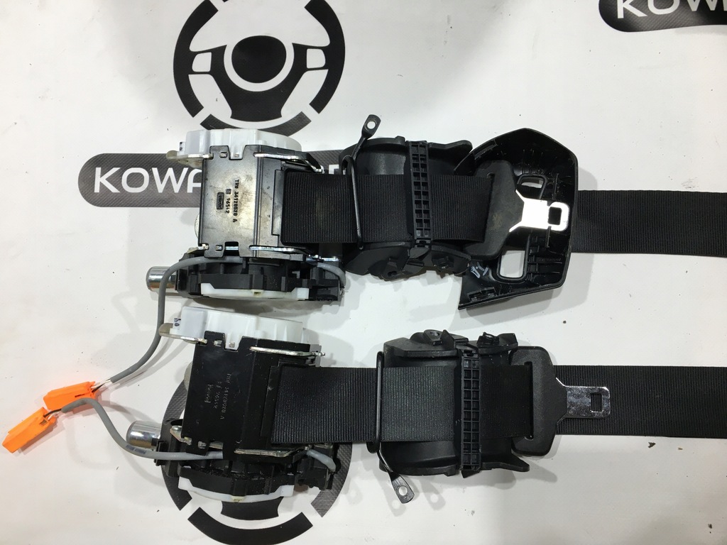 фото №6, Ford b-max приборная панель консоль подушка безопасности подушки безопасности ремни