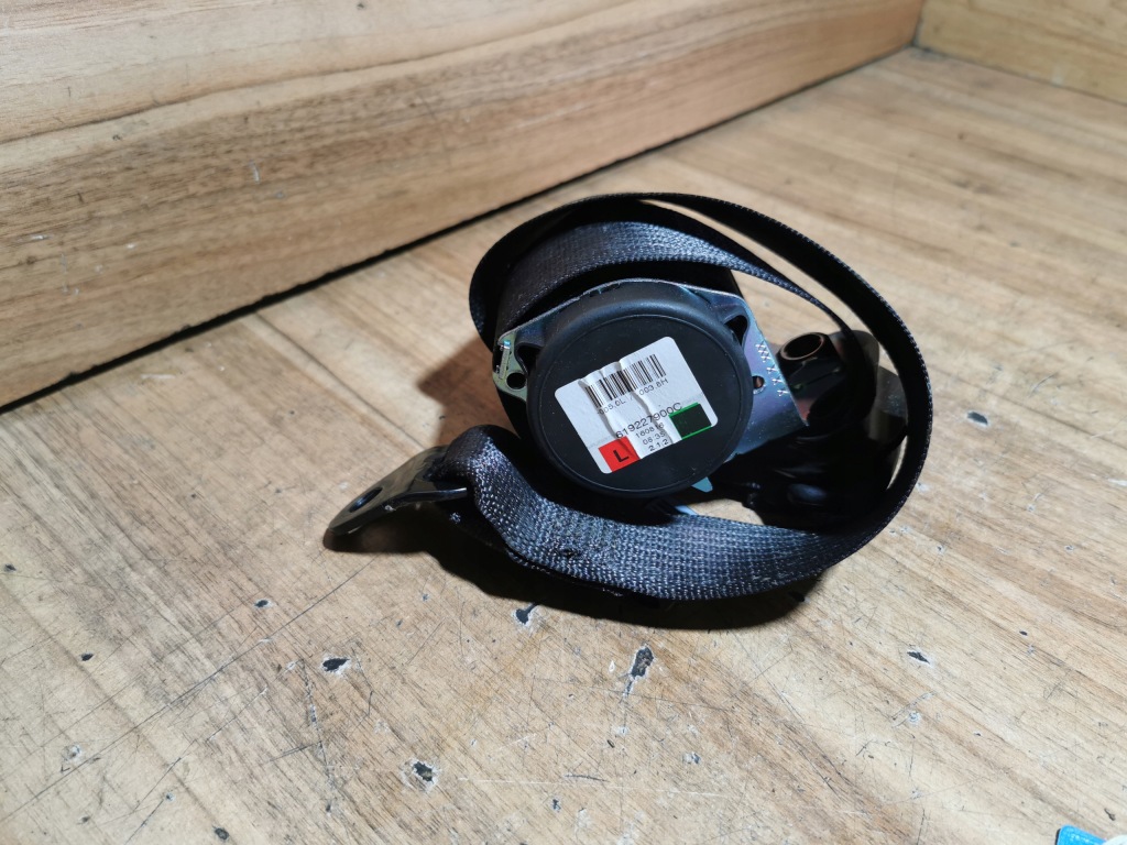 фото №1, Pas задняя левый ii ряд zafira c 619227900c