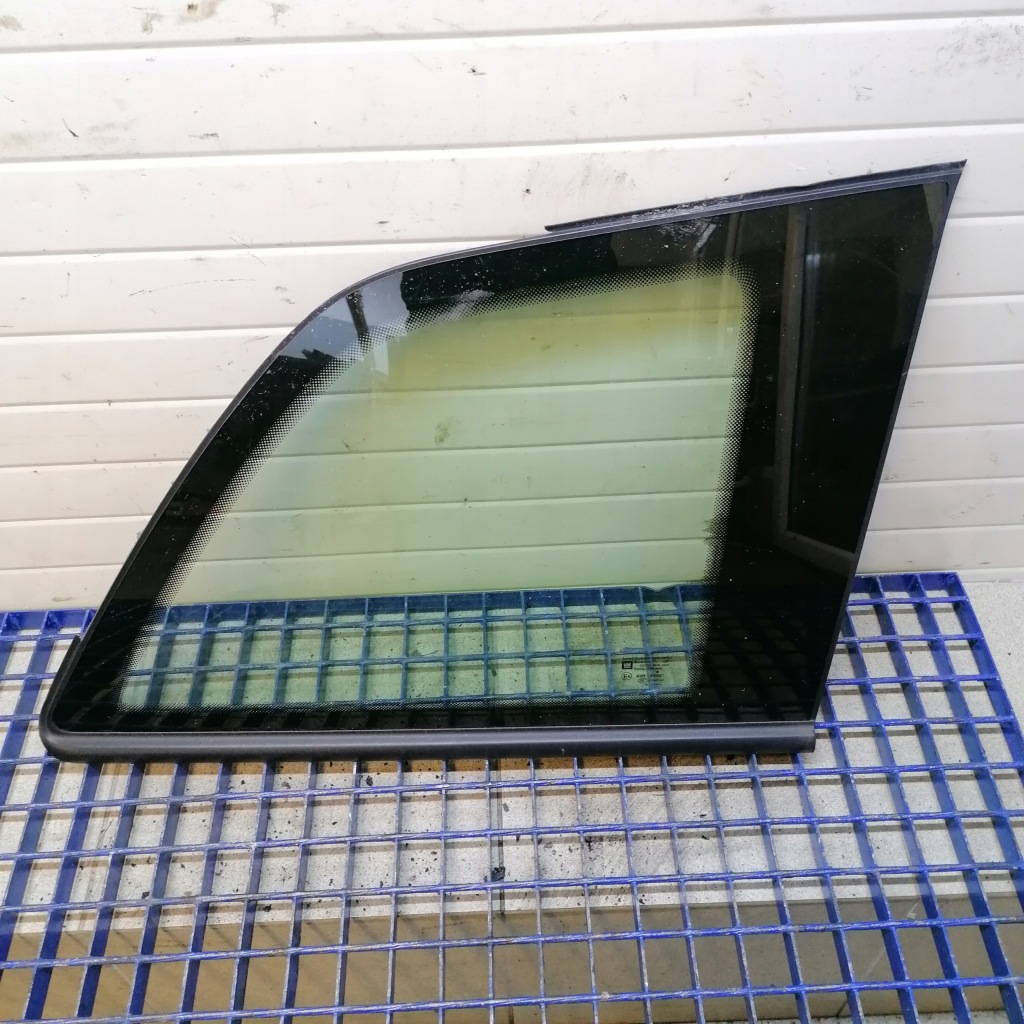 фото №1, Opel zafira b скло кузовна задня права