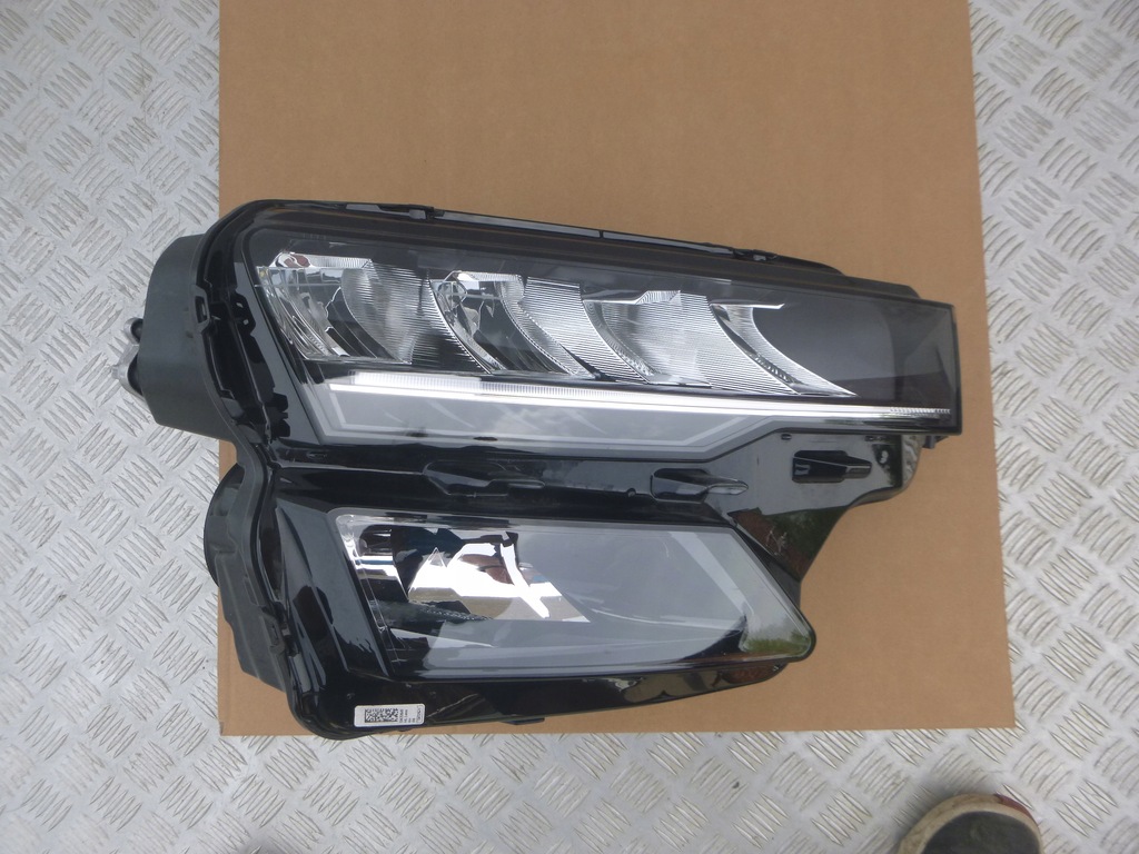 фото №1, Skoda karoq lift 57b full led лампа правая