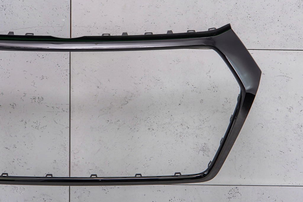 фото №13, Audi q5 sq5 fy 17-20 przed faceliftingiem czarna рамка решетка 80a853651c