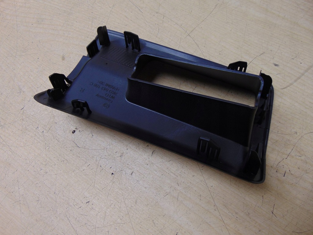 фото №9, Корпус ручка внутренней vw caddy iii 2k0843188c