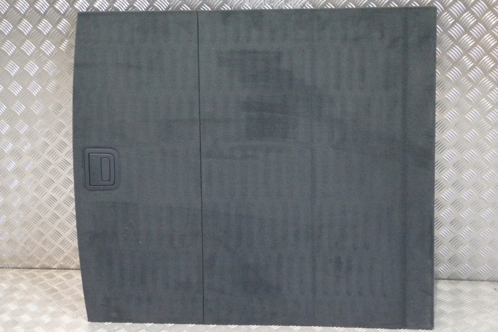 Елементи багажника оббивка обшивка lamborghini urus в Україні