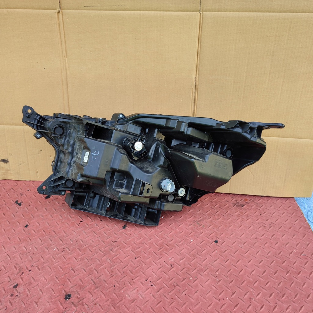 фото №11, Suzuki sx4 s-cross scross nie-klejona демонтаж full led europa лампа правая