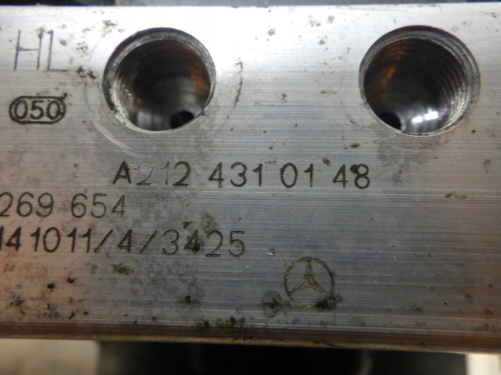фото №6, Насос abs mercedes w212 a2124310148