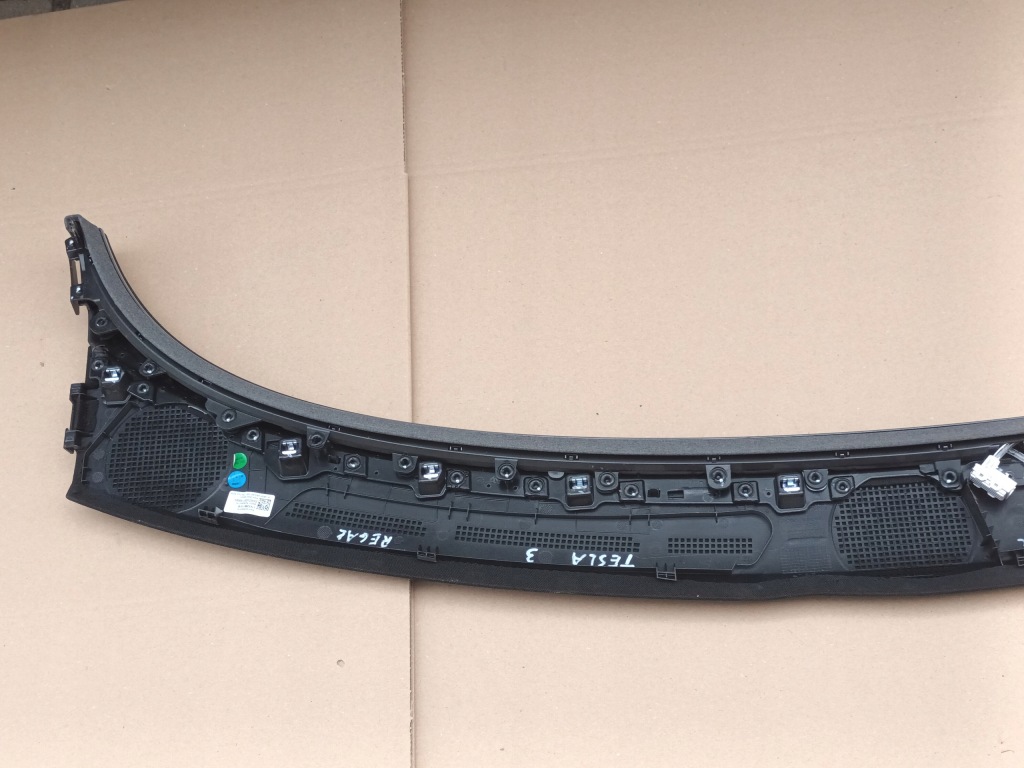 Жабо wew. tesla 3 highland 1743396-10-b с Разборки