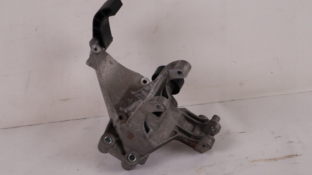 Jeep compass 2 1.4 mta кронштейн кронштейн генератора Оригинал