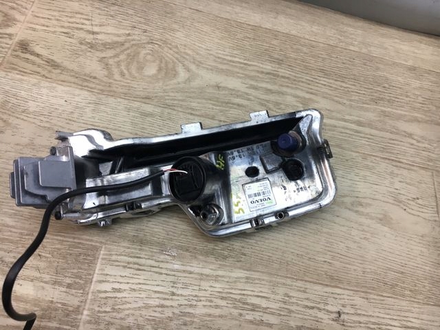 фото №4, Volvo s60 ii v60 противотуманная фара правый drl led 31353290
