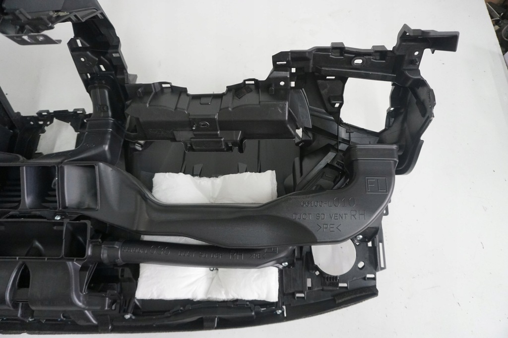 фото №10, Subaru impreza liftback gt консоль панель приладів приладова 66040fl000