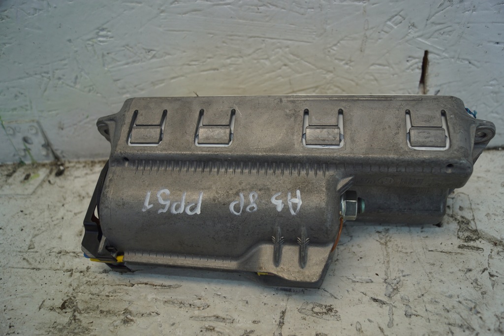 фото №6, Подушка безопасности пассажира audi a3 8p lift 8p0880202c