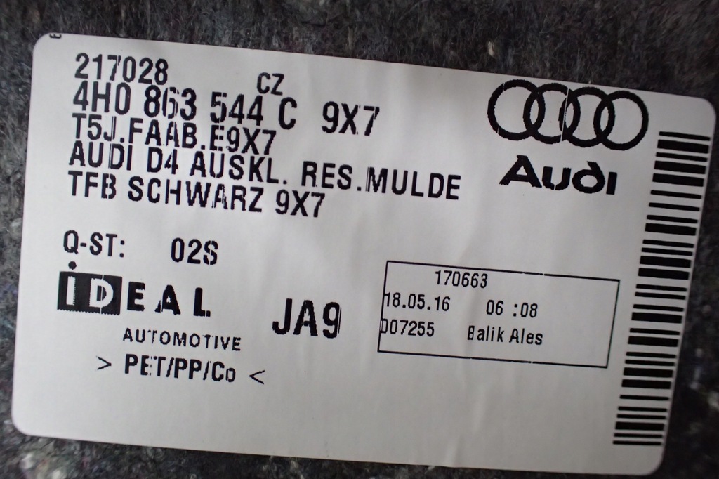 фото №5, Audi a8 d4 4h обшивка багажника 4h0863544c