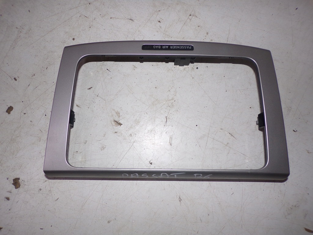 фото №1, Рамка dekor радио vw passat b6 3c0858069ae