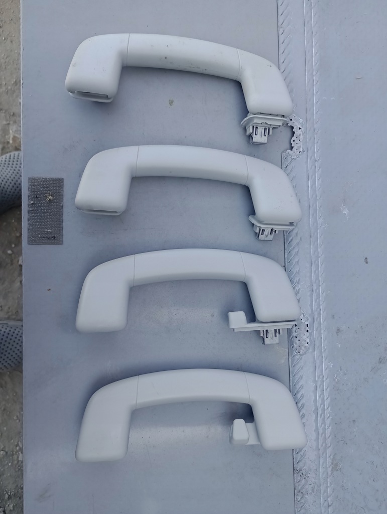 фото №1, Ручки стельовий skoda kamiq