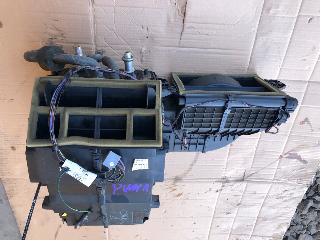 фото №1, Корпус обігрівач вентилятор ford puma mk1 1.6