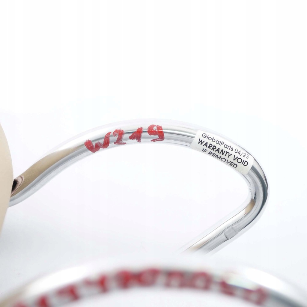 фото №13, Mercedes w219 підголівник задній лівий правий шкіра