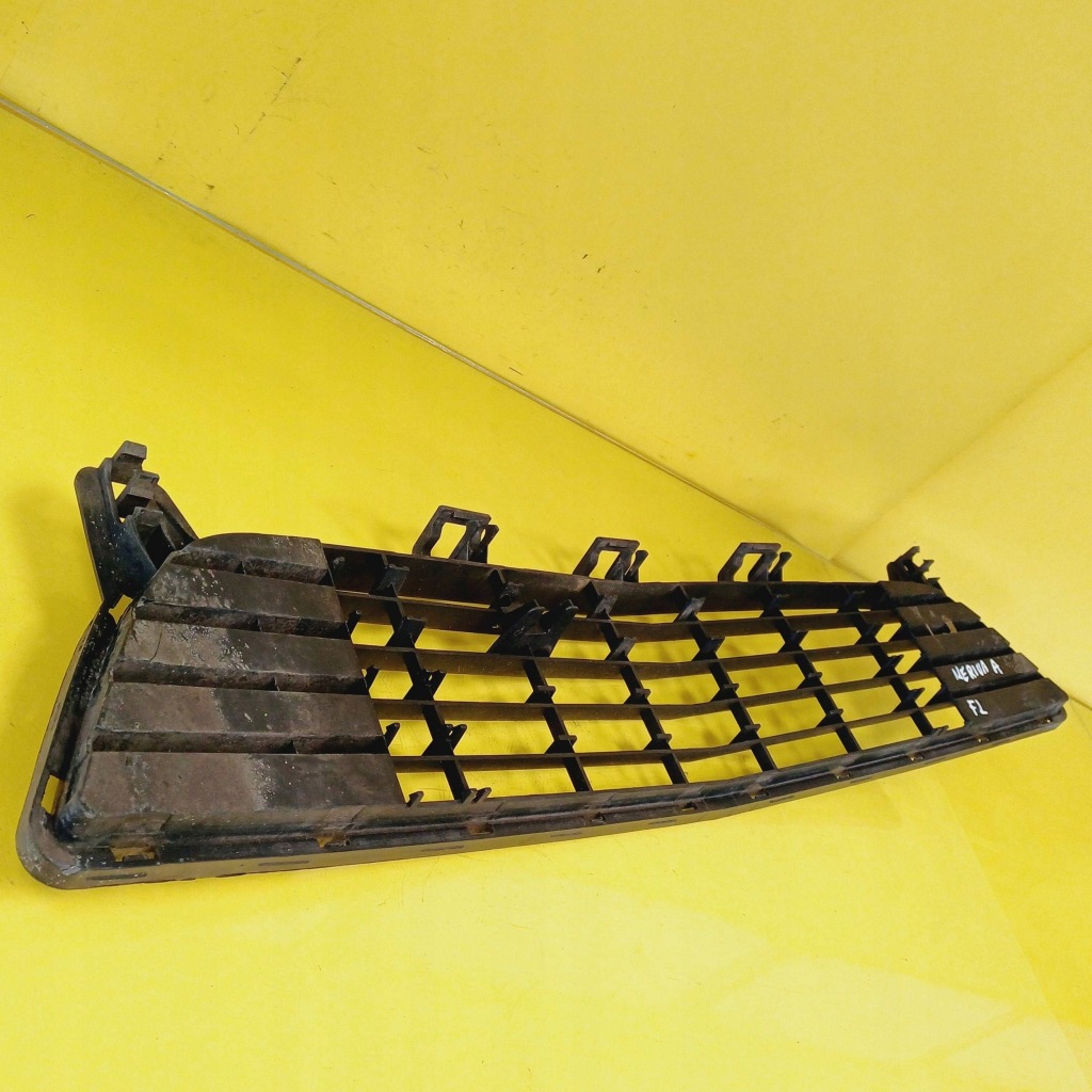 Решётка бампера средняя opel meriva a lift 13193495 nr29 Недорого