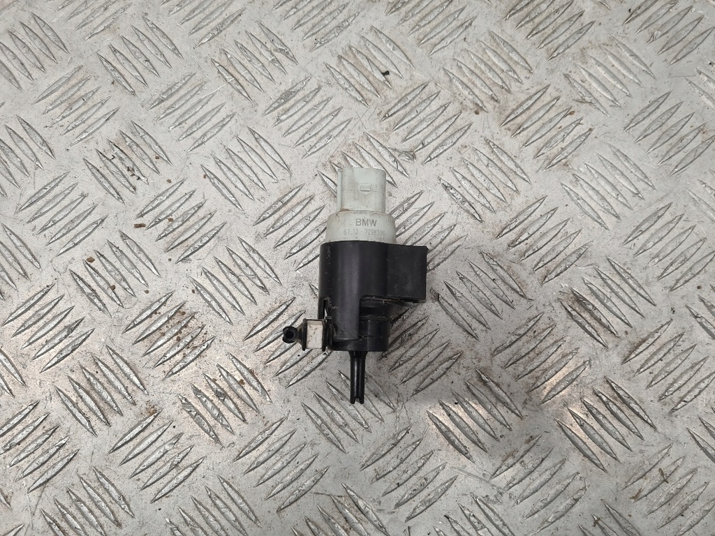 фото №1, Bmw f44 помпа омивача 7298309