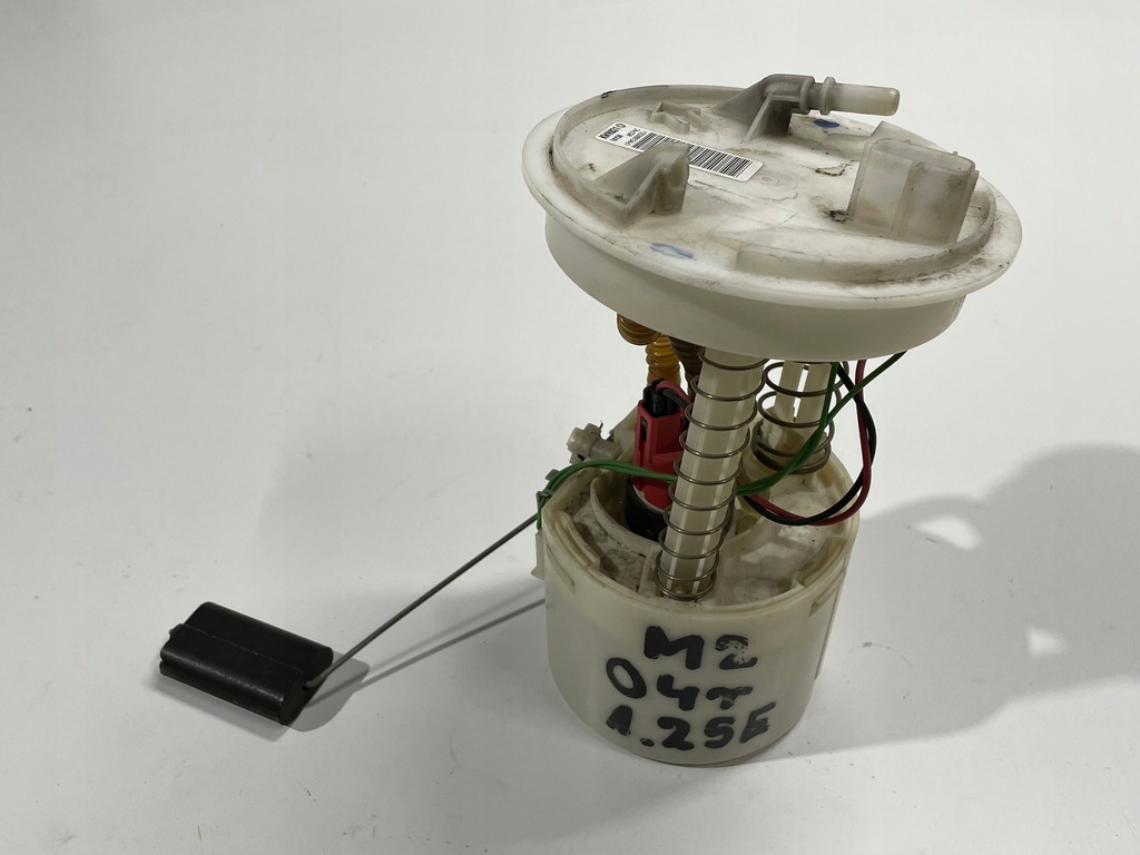 фото №1, Mazda 2 03-07 1.25b fiesta насос пального