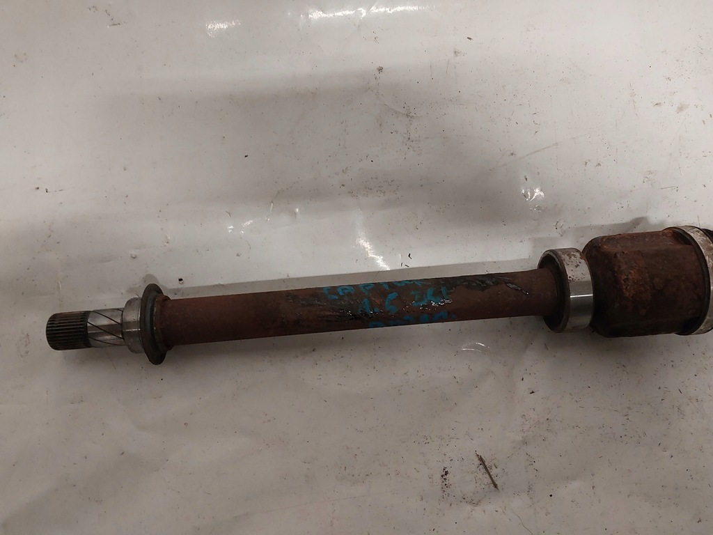 фото №2, Приводной вал półośka правая длинная renault captur i lift 1.5 dci автоматическая коробка передач