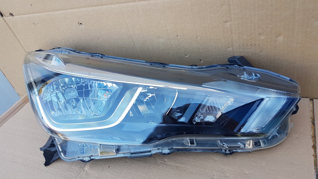 Купить Фара перед правый  nissan micra k14 обычная + led