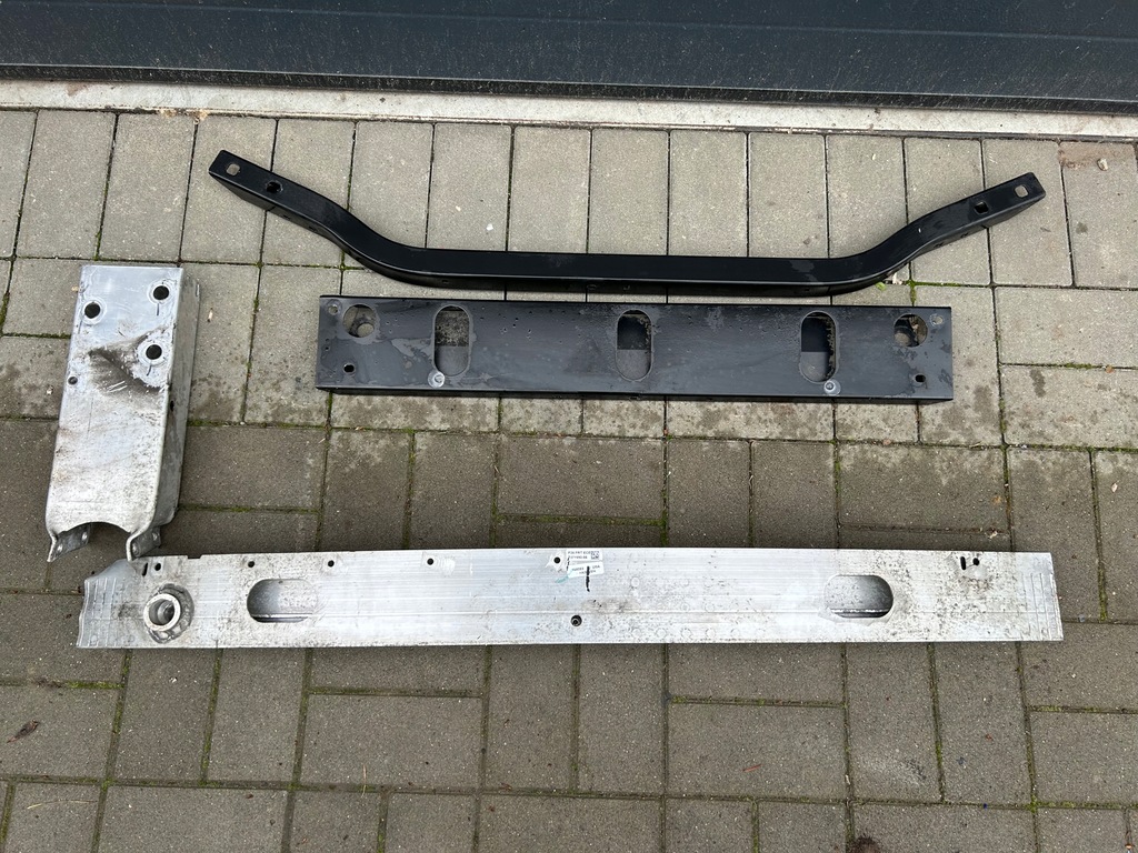 фото №1, Bmw x3 f25 x4 f26 pas передний 2010 10-17