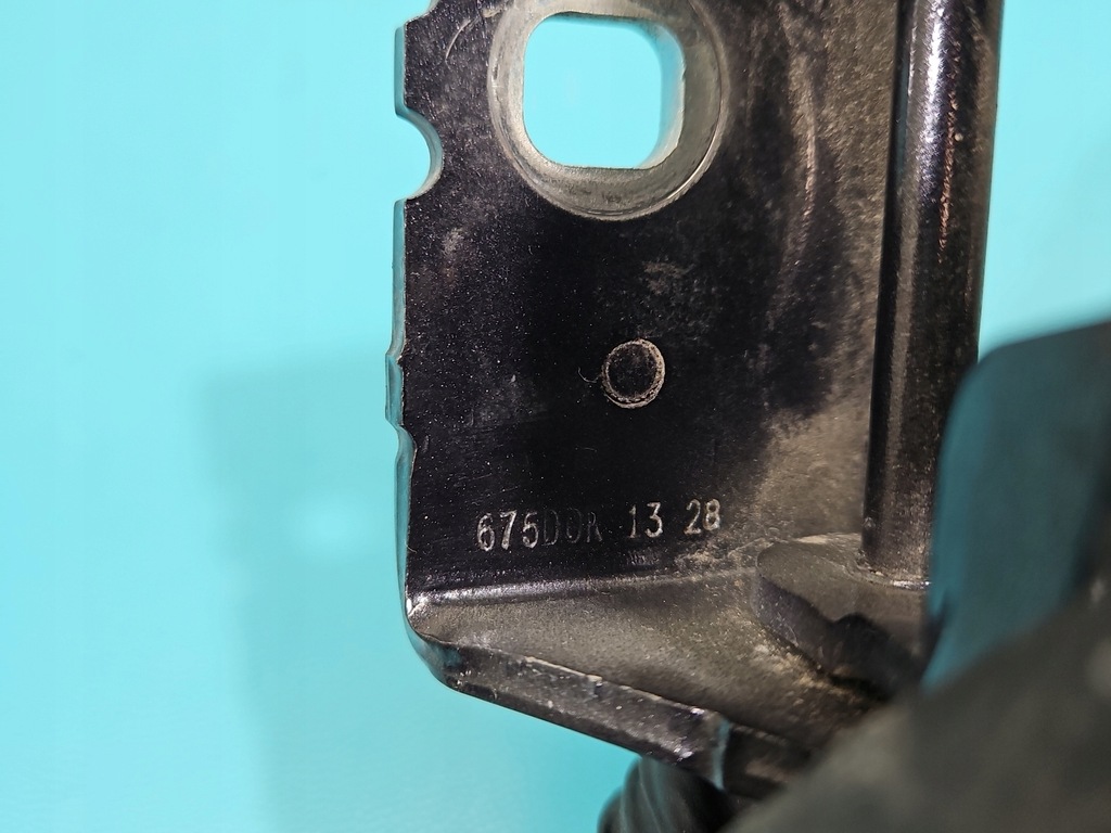 фото №7, Петля дверь задняя правый kpl citroen c5 ii x7