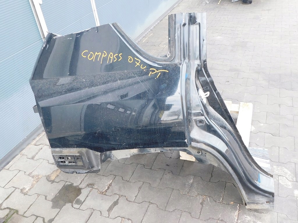 фото №3, Jeep compass i 2007r четверть правый задняя