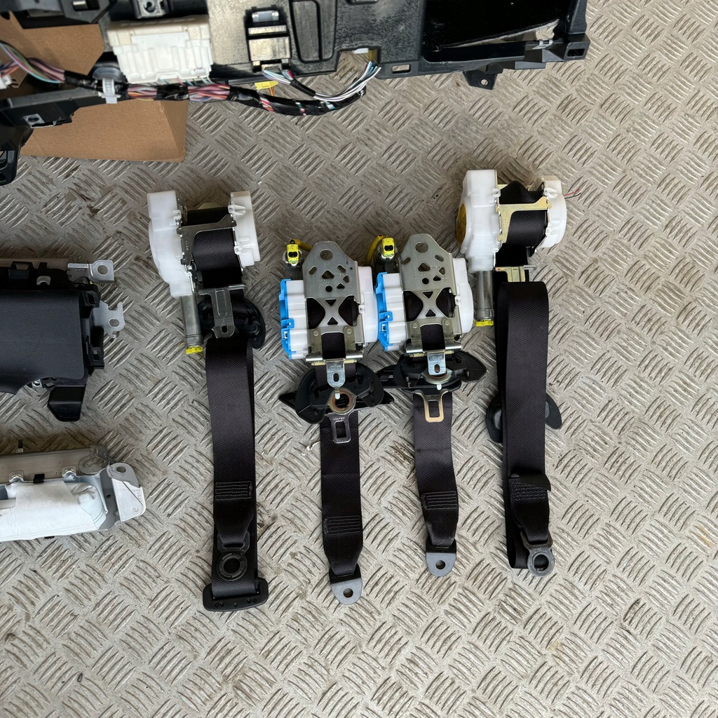 фото №6, Панель приладів комплектна подушка безпеки консоль ремені панель приладів lexus ux 2021 rok