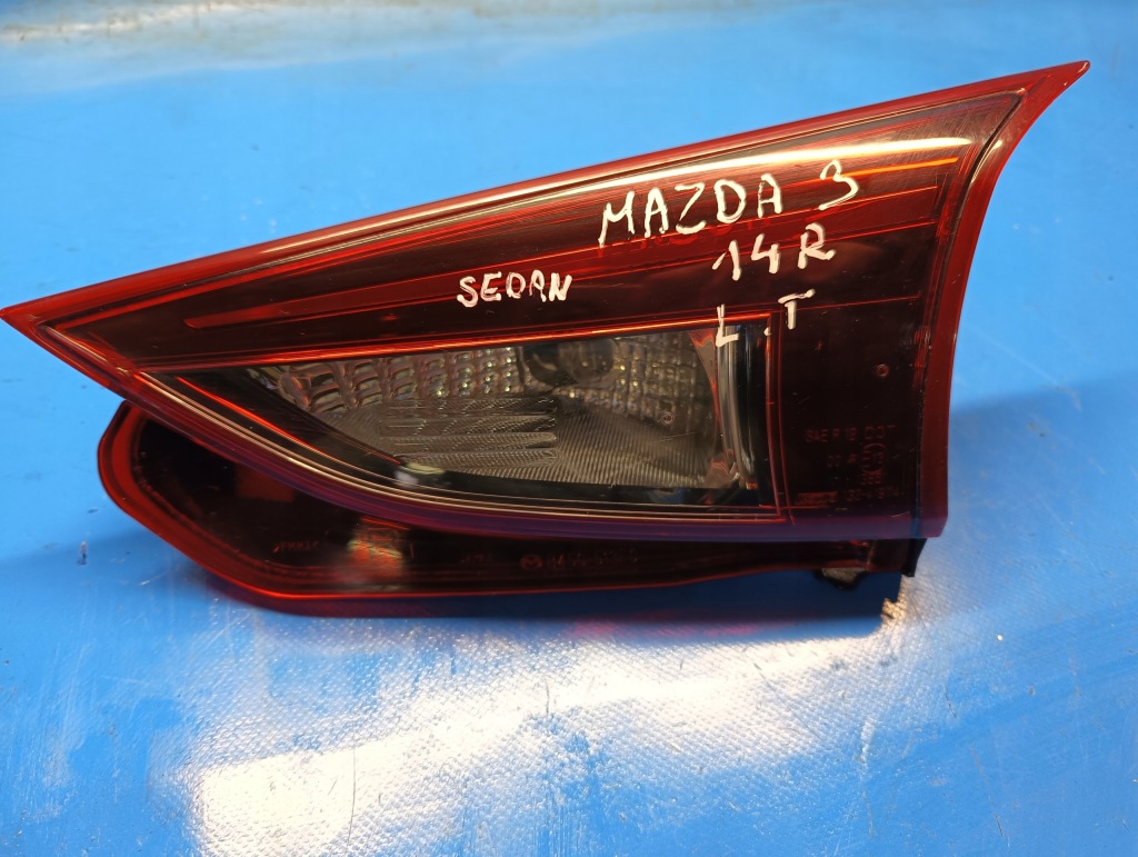 фото №1, Лампа ліва задня w кришка hb mazda 3 iii bm 13-19r.