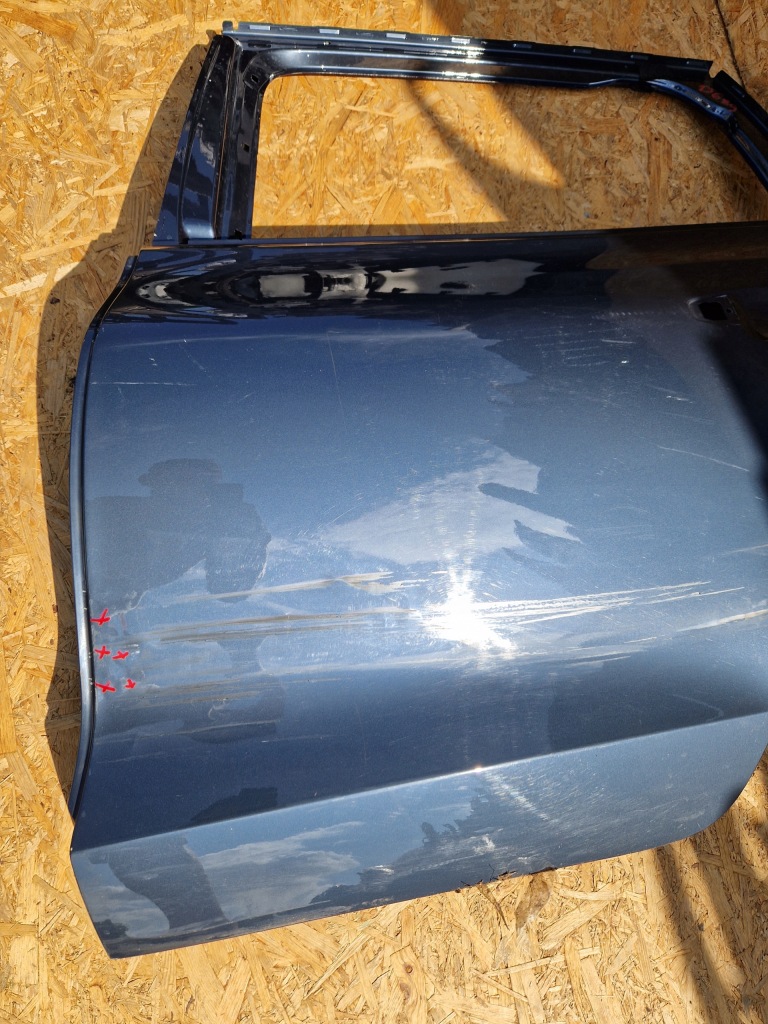 фото №2, Volvo v60 ii 18- дверь левый задняя задние