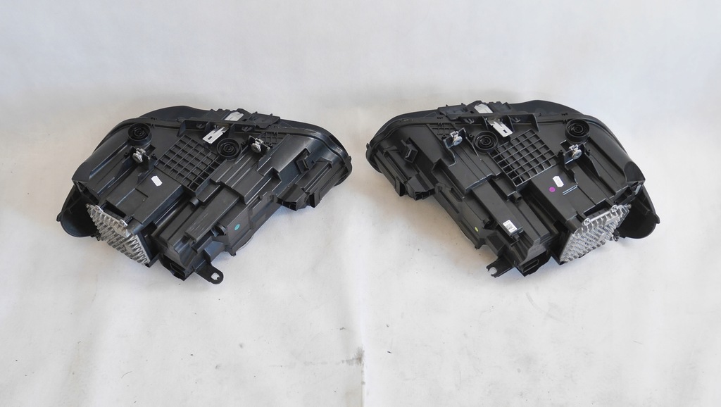 фото №9, Bmw x1 f48 lci lift лампи лампа ліва права europa повний 5a01172 5a01171