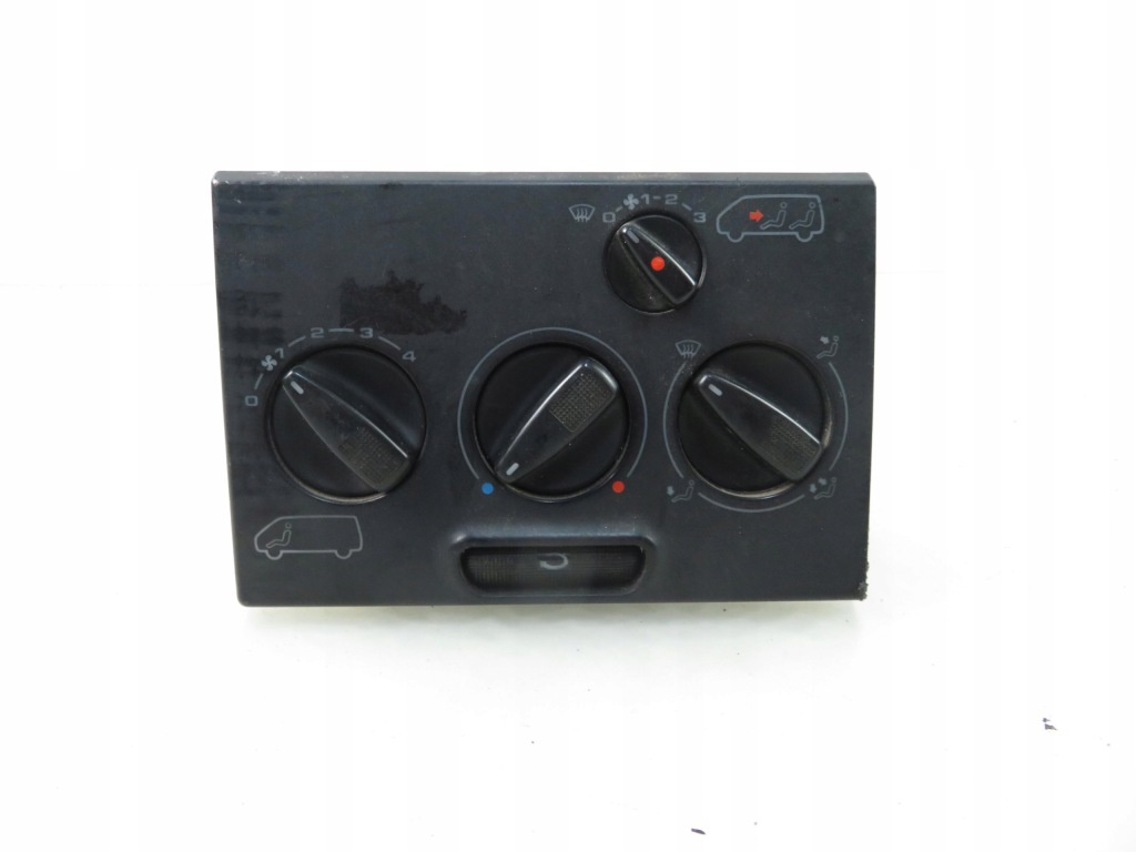 фото №1, Панель обдув vw transporter t4 7d0959511