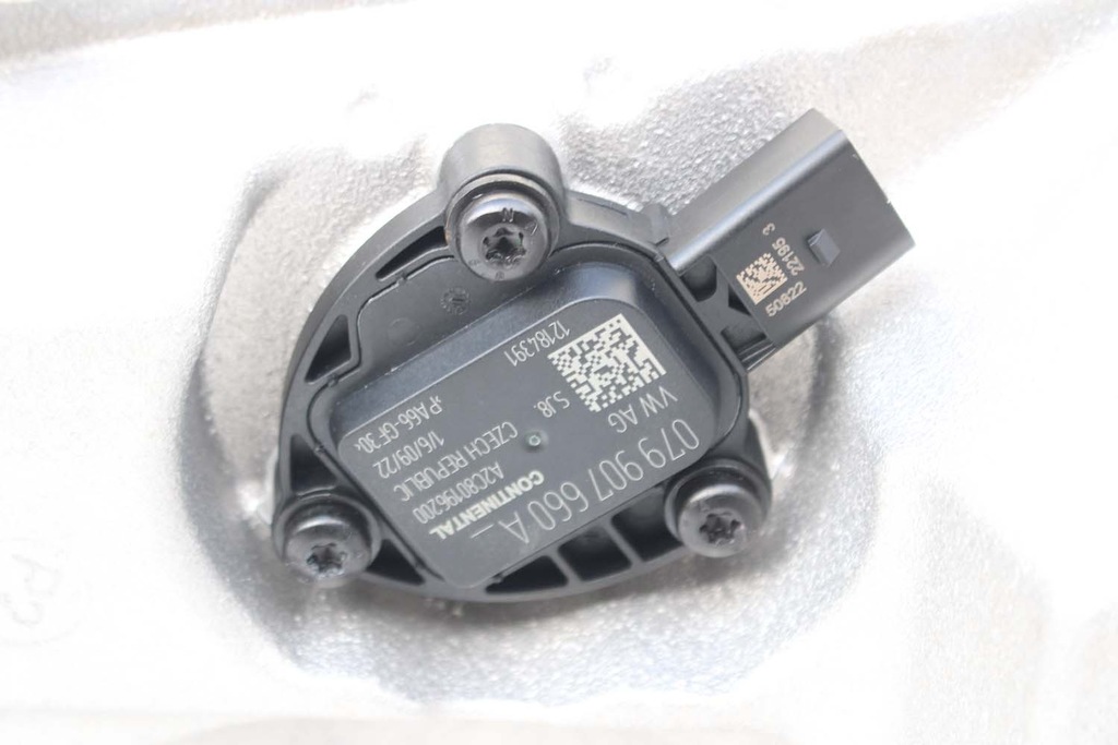 фото №11, Audi r8 ii 4s бак оливи 4s0115373f контейнер lift 4s0 115 373 f 0799076